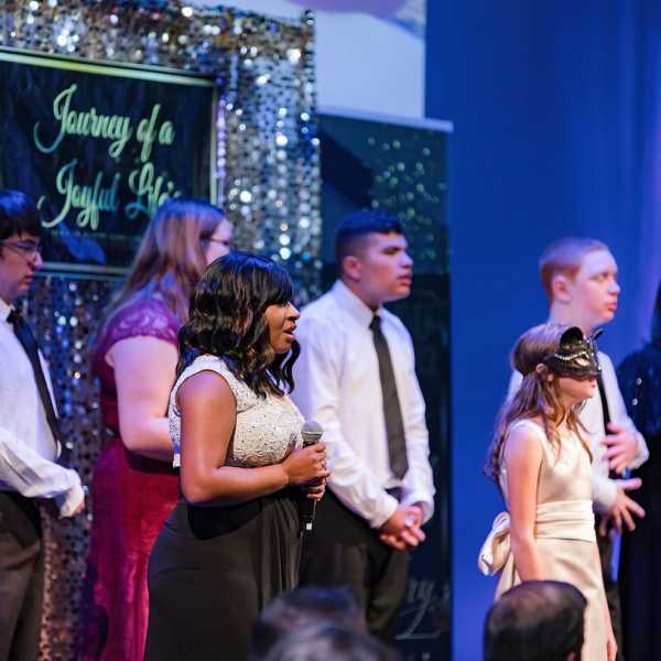 journey-school-gala-2022-100.jpg
